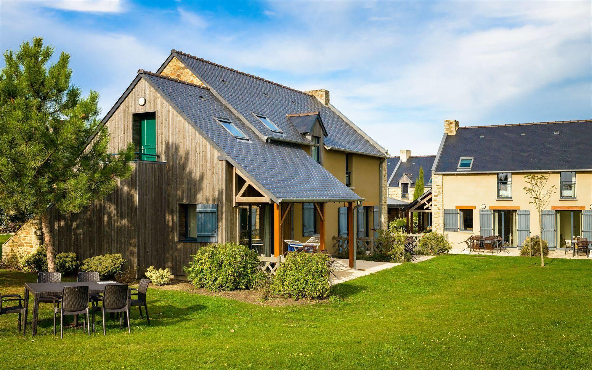 Lagrange Vacances Les Hauts De La Houle Cancale Exteriér fotografie