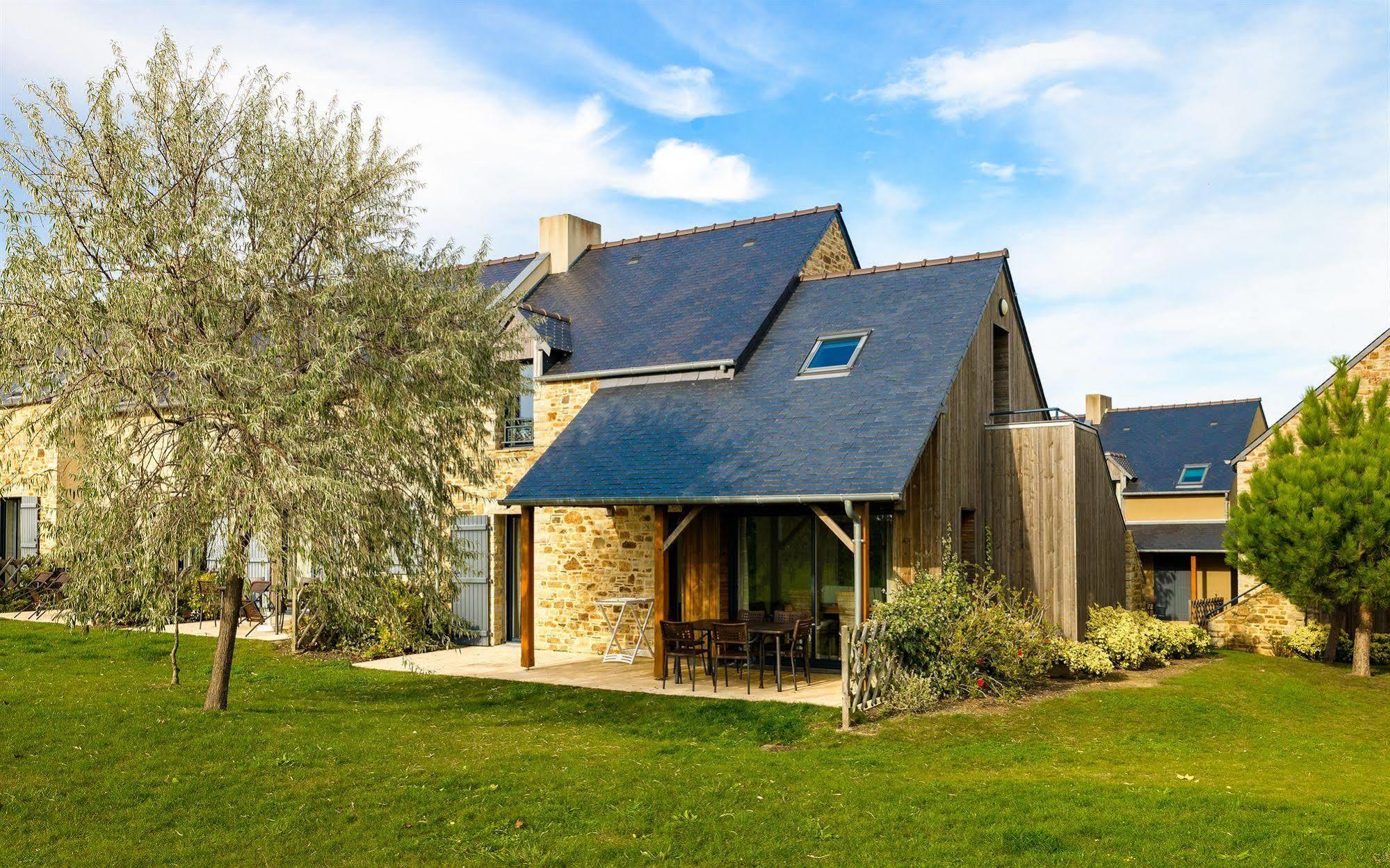 Lagrange Vacances Les Hauts De La Houle Cancale Exteriér fotografie